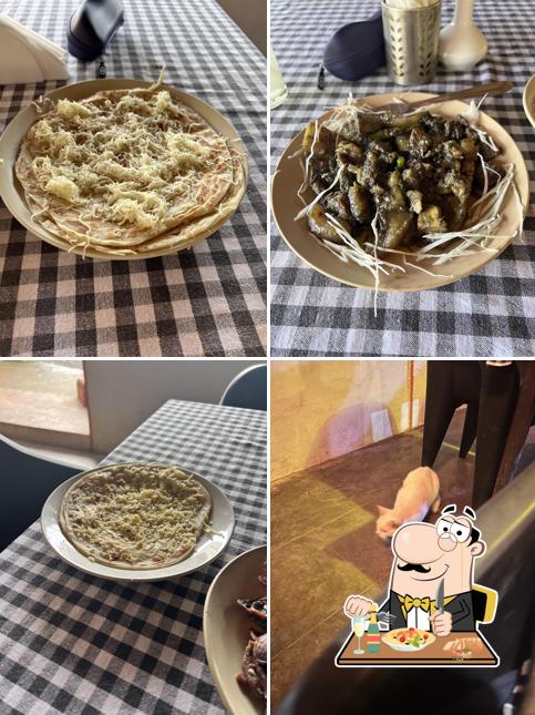 Food at Traveller's Inn Restaurant