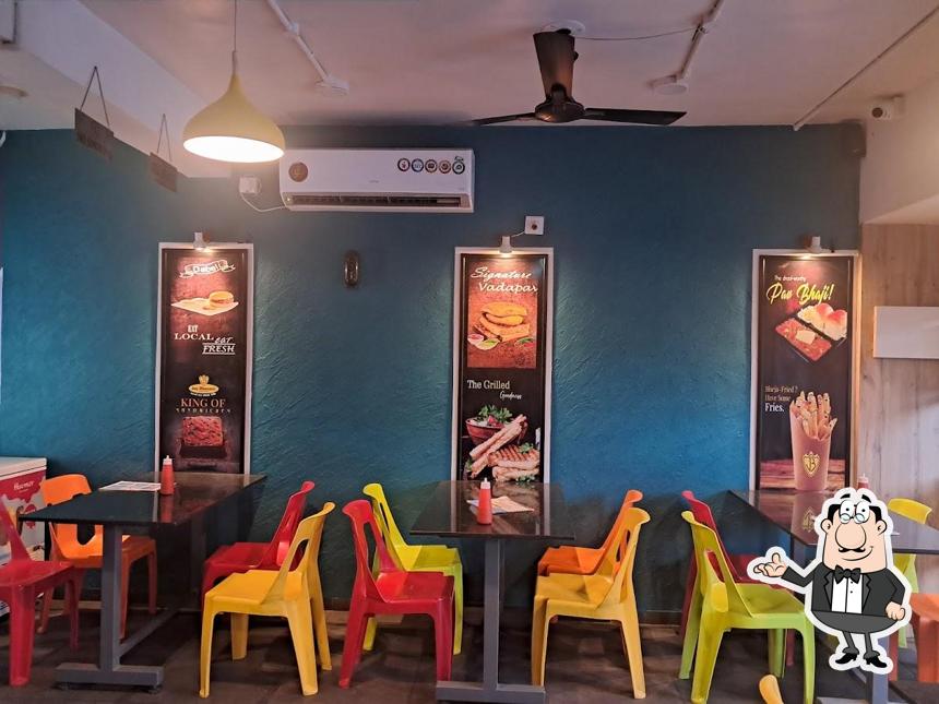 The interior of Jay Bhavani Vadapav
