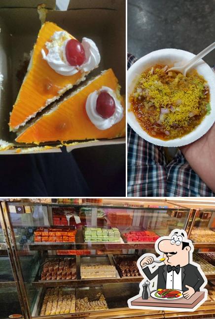 Food at New Delhi Wala Sweets