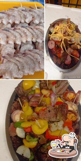 Comida em Espetinhos Silas