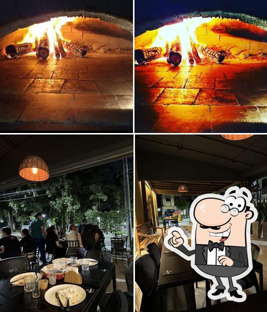 O interior do Rangone Pizzaria