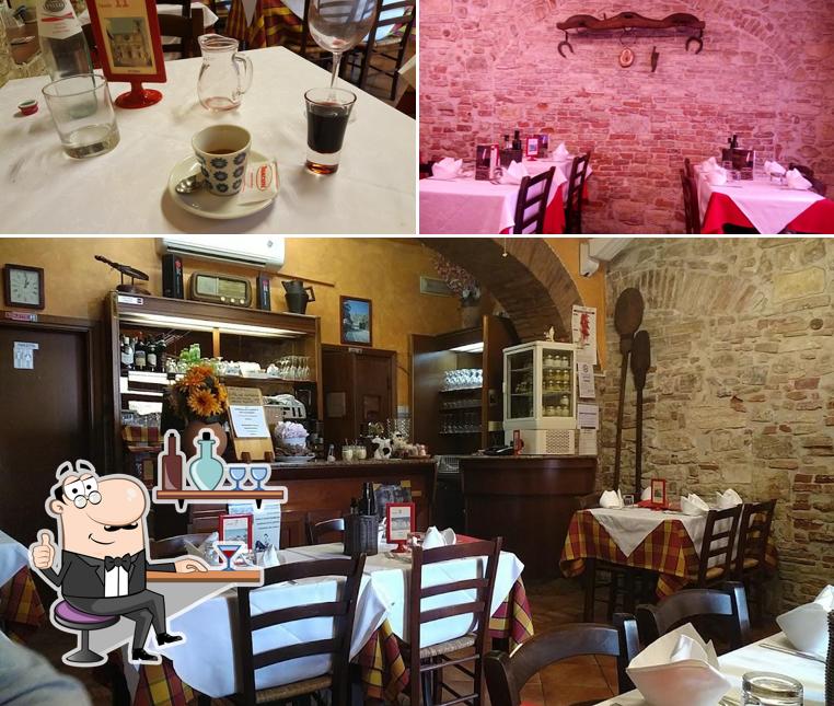 Siediti a un tavolo di Trattoria Da Piero e Silvana