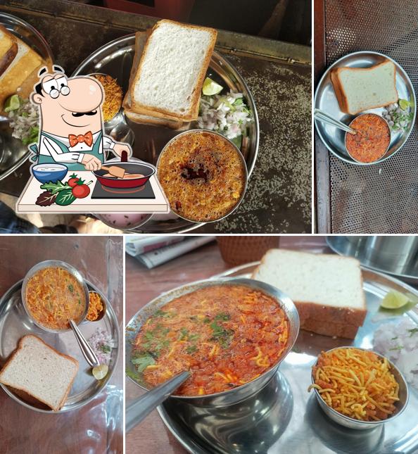 Chicken curry at Jay Bhawani Misal