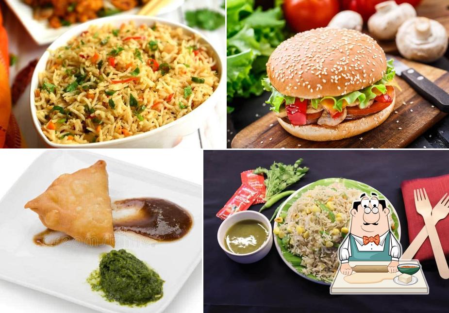 Samosa at VENKY'S KITCHENS