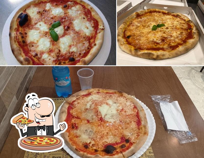 Scegli tra le svariate varianti di pizza