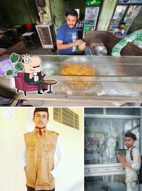 Check out how Jivan Ji khatri Ki Dukan Tea And Snacks looks inside