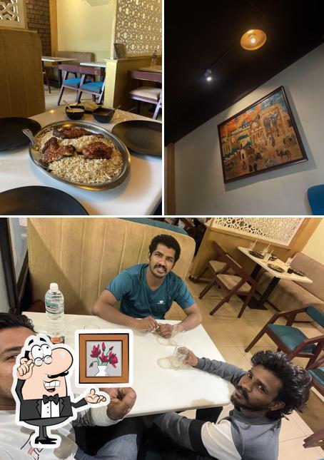 This is the picture depicting interior and food at HAMDI MANDI