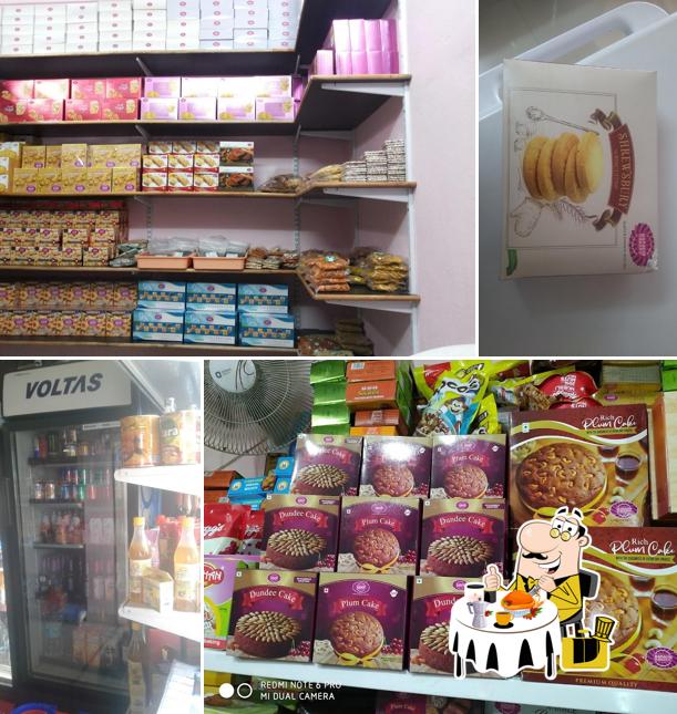 Food at Karachi Bakery