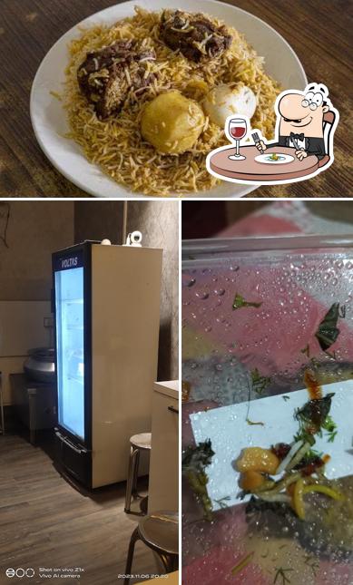 The image of food and interior at Oh Yes Biriyani