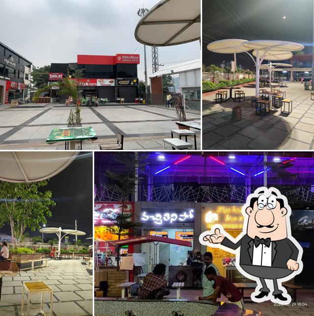 Take a seat at one of the tables at Vachi Thini Po South Indian Tiffins