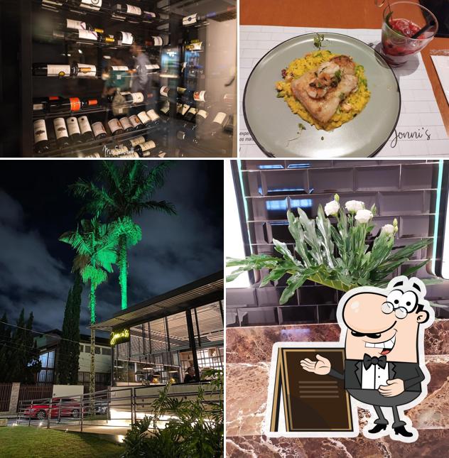 Veja imagens do exterior do Jonni's | Cozinha Mediterrânea