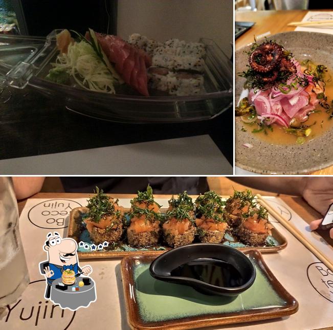 Comida em Yujin Temakeria