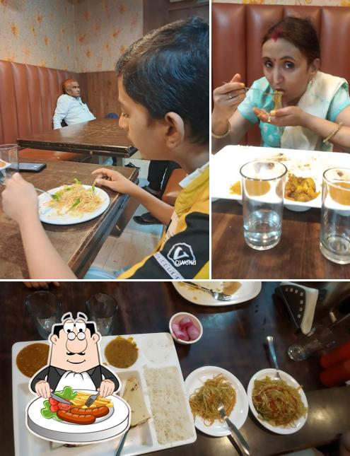 Meals at Mahaveer Restraunt