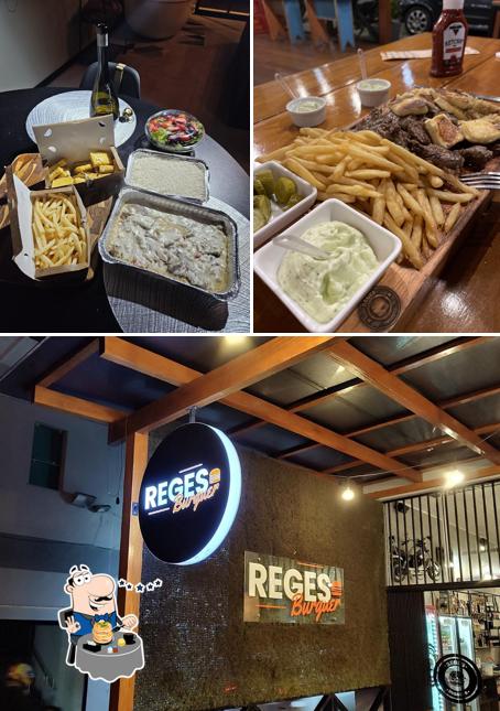 O Reges Burguer se destaca pelo comida e exterior