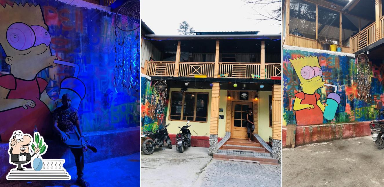 You can get some fresh air at the outside area of Yodo Cafe