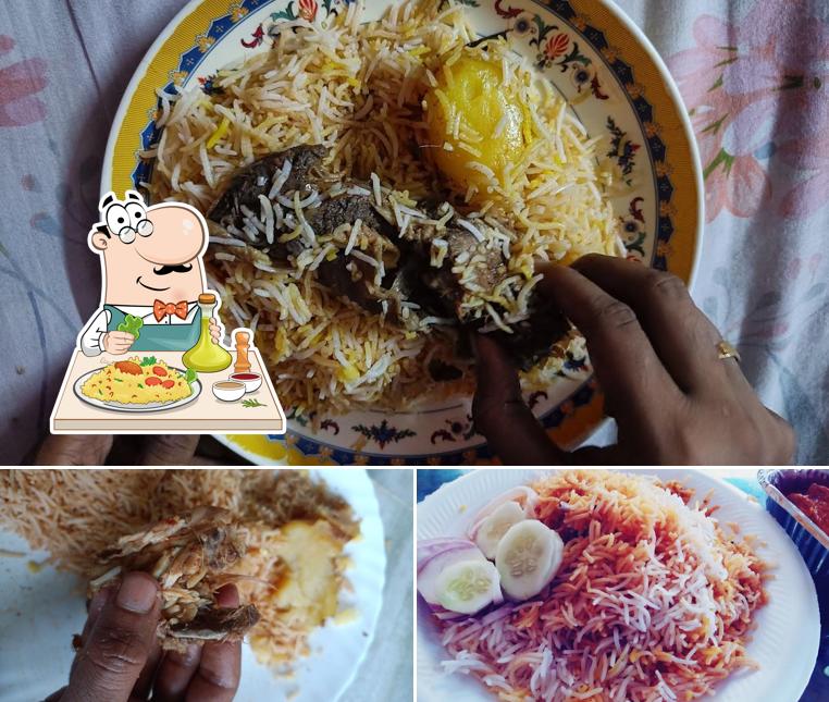 Food at Ajooba Biryani Centre, Jadavpur