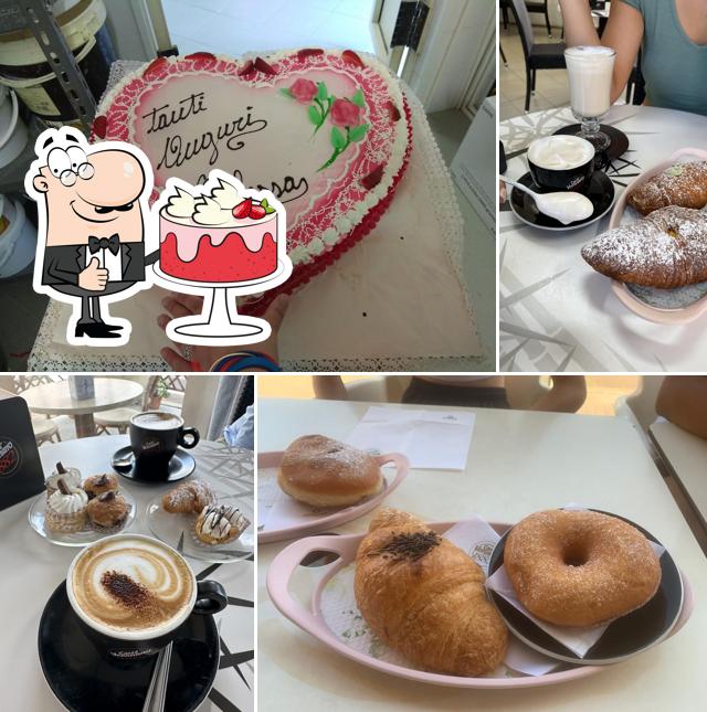 Red velvet cake al Bar Pasticceria Scusate Il Ritardo Red velvet cake al Bar Pasticceria Scusate Il Ritardo