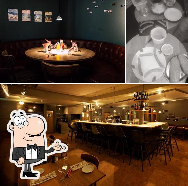 Gli interni di Rocky Flims - Bar Club Room