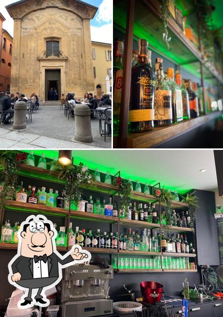 Siediti a un tavolo di Brek Cocktail Bar