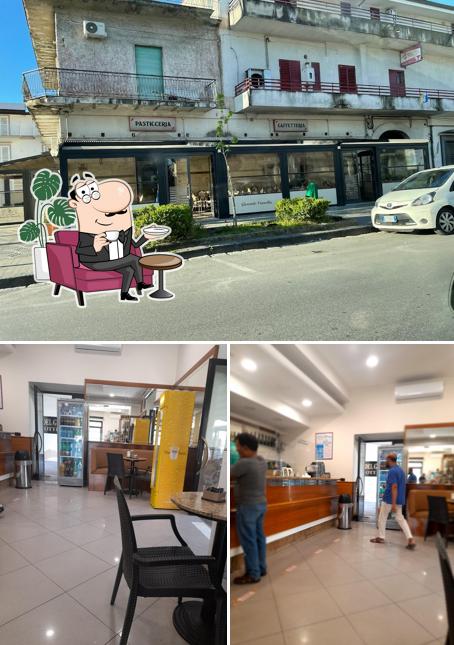 Questa è la immagine che presenta la interni e esterno di Pasticceria Carrella Gerardo Mario