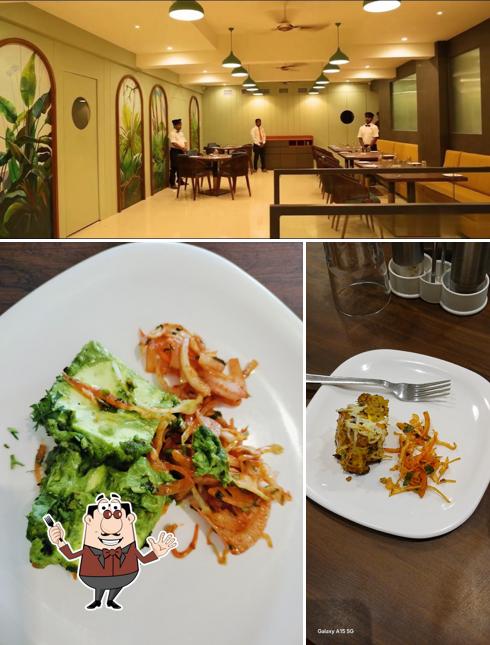 The photo of Sarathi Executive’s food and interior