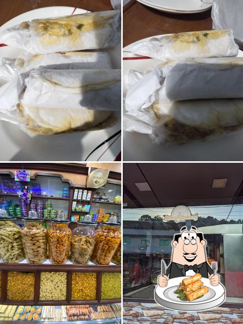 Spring rolls at FAMOUS BAKERY