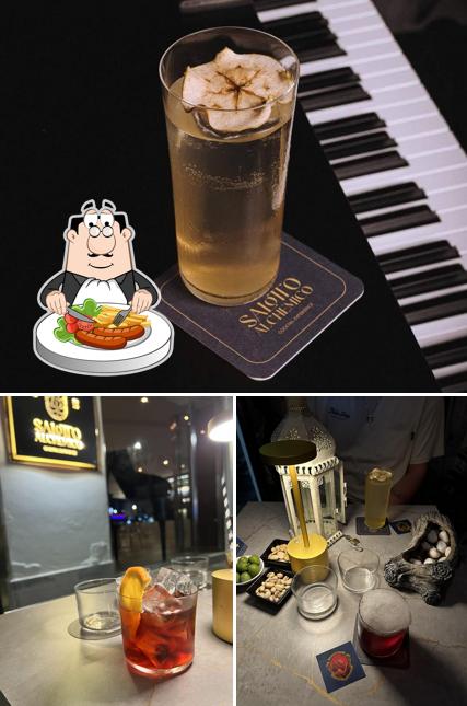 Dai un’occhiata alla foto che mostra la cibo e bevanda di Salotto Alchemico