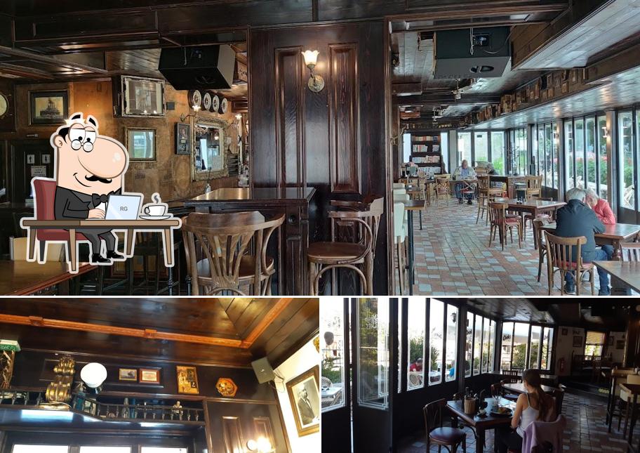 Siediti a un tavolo di Restaurant, pizzeria News Cafe