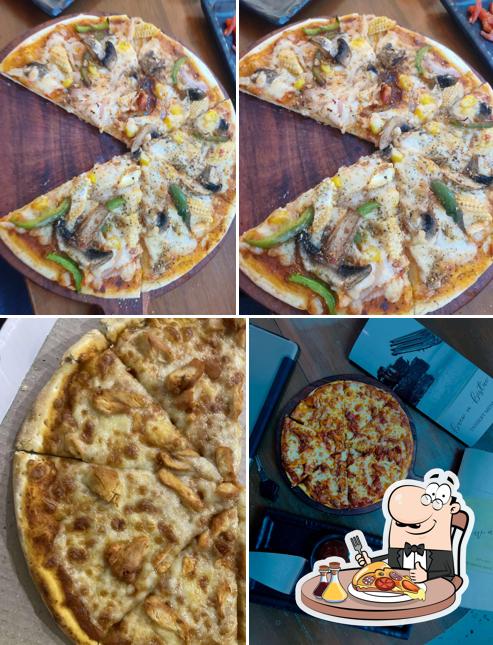 Order pizza at Brew 'N' Bistro Cafe