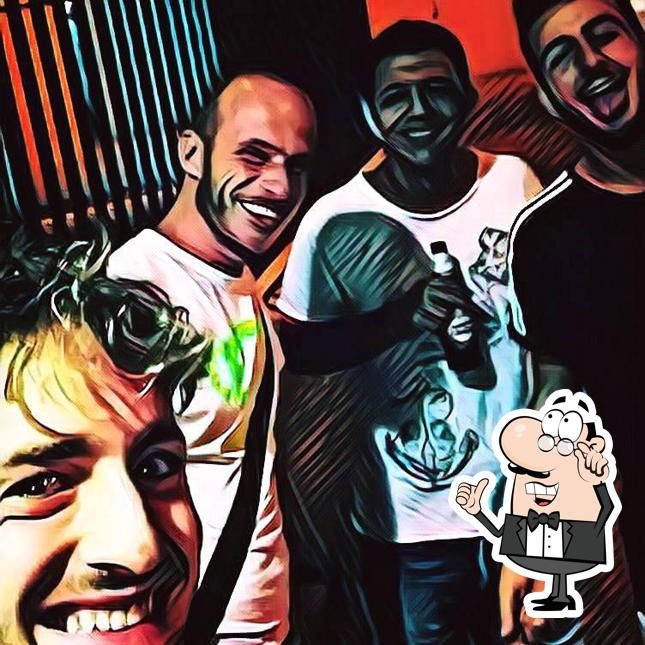 Gli interni di Max Cafè