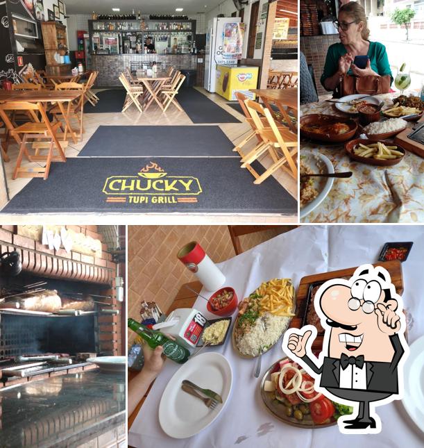 O interior do Chucky Tupi Grill