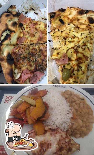 Escolha pizza no Pizzaria Zero48