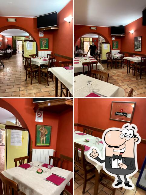 Dai un'occhiata agli interni di Ristorante pizzeria Antica casa Barnekow