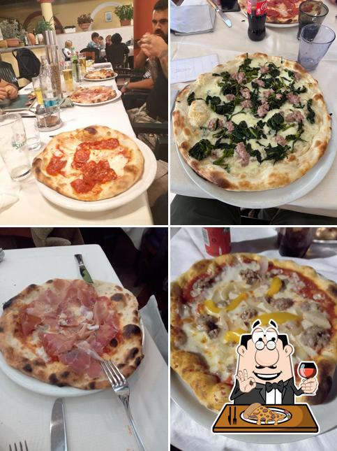 A Al Faro, puoi prenderti una bella pizza