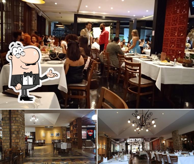 O interior do Steak Bull Churrascaria: Rodízio, Carnes, Buffet, Adega, Vinhos, Asa Sul