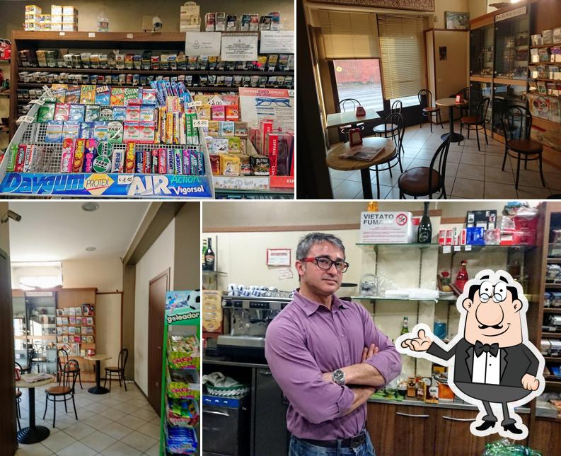 Dai un'occhiata agli interni di Tabaccheria Riv.13 Caffetteria Ricevitoria Lotto 459 di Mastellone Mario