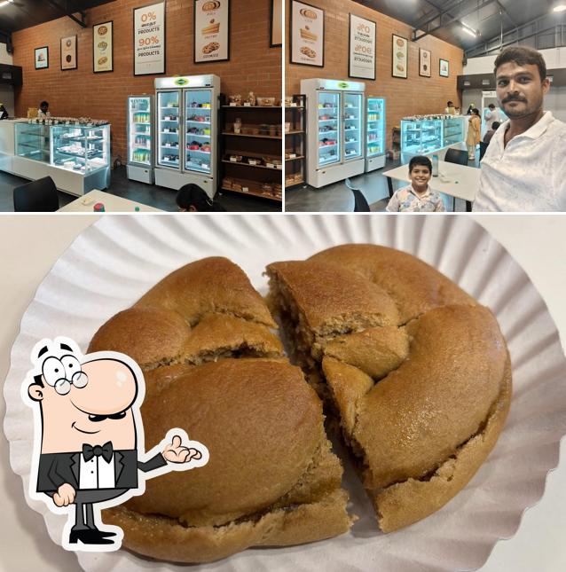 Among different things one can find interior and food at Fresh Bite - Cafe