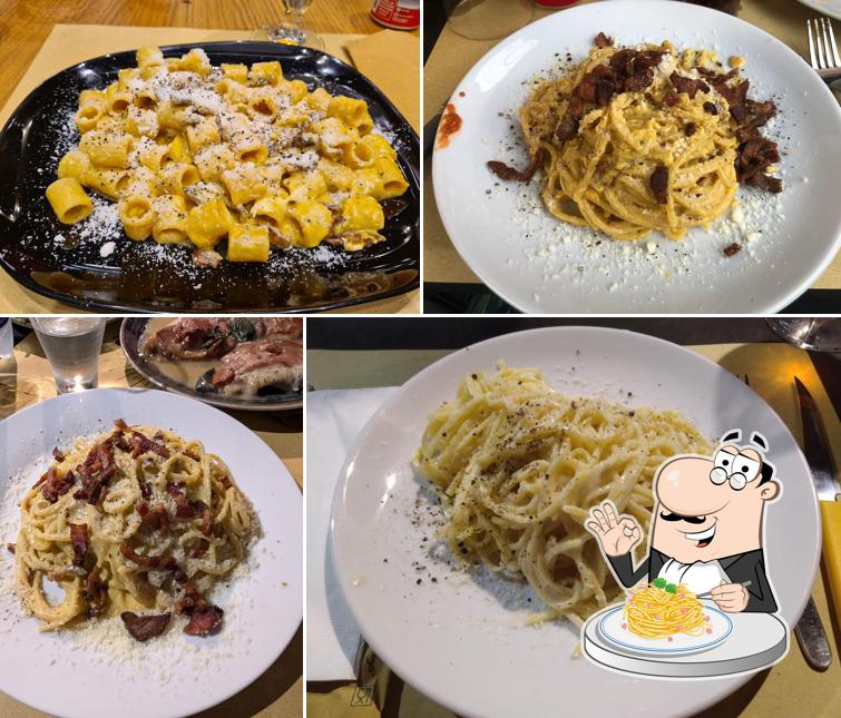 Spaghetti alla carbonara al Ci piace Roma