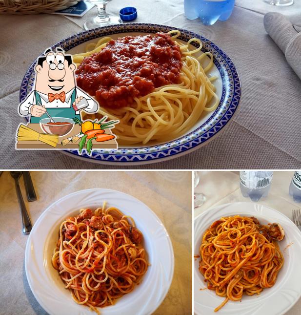 Spaghetti alla bolognese al Bar Ristorante La Grotta