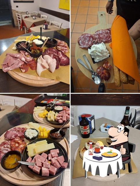 Piatto di formaggi al Caffè Roma Nuova Gestione