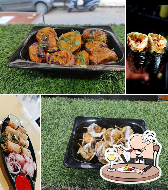 Food at Radhika kathi rolls