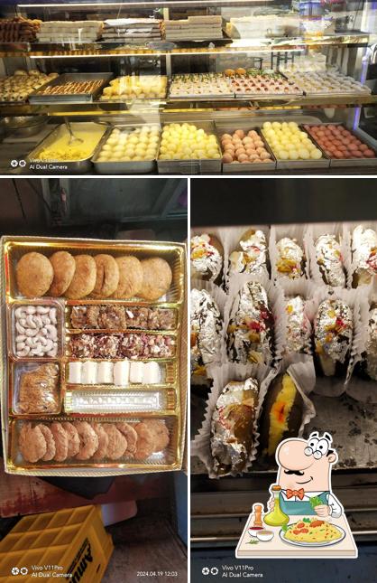 Food at Shri Balaji Sweets Corner