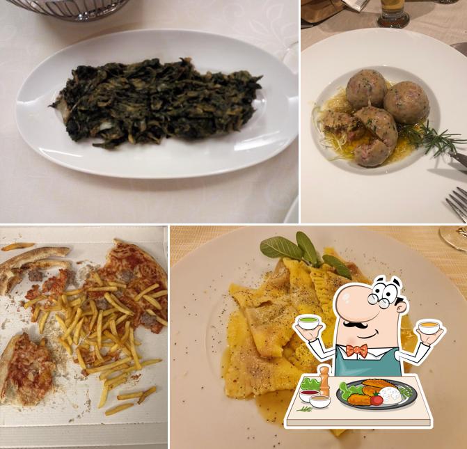 Platti al Ristorante Pizzeria Alpino