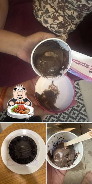 Chocolate mousse at Baskin Robbins - Ice Cream Desserts