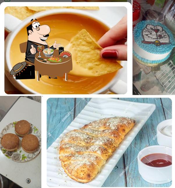 Food at O oms pizza & cake