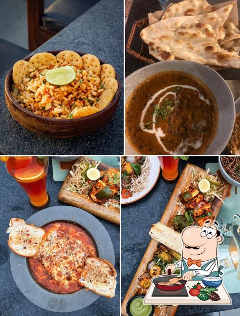 Chicken curry at Cafe Street Circus by TQI