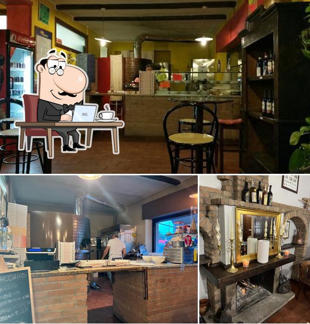 Gli interni di La Preferita Pizza d’asporto