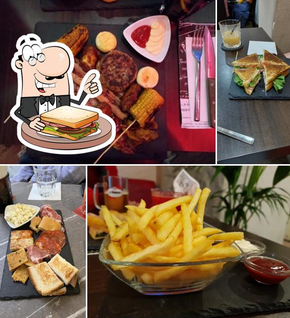 Toast al formaggio al Mad Max Pub