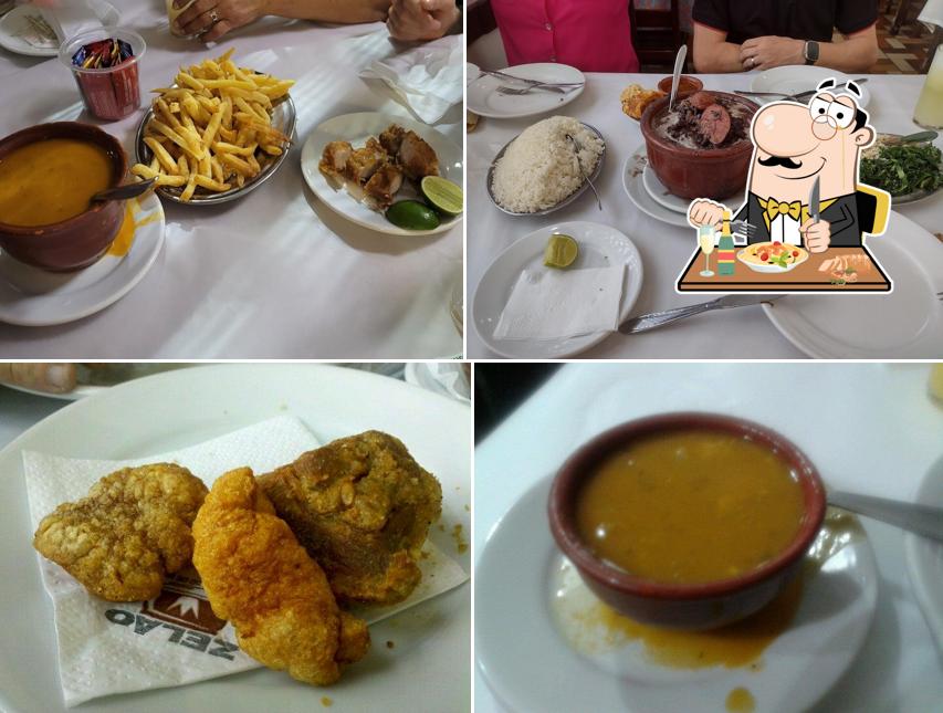 Comida em Cantina do Zelão