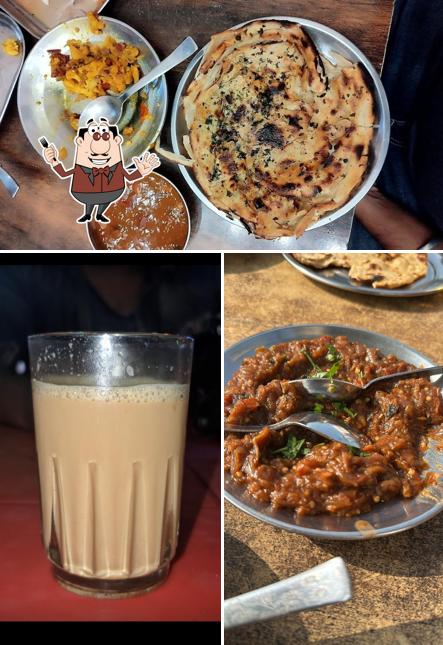 Asli purana Manohar dhaba is distinguished by food and beverage